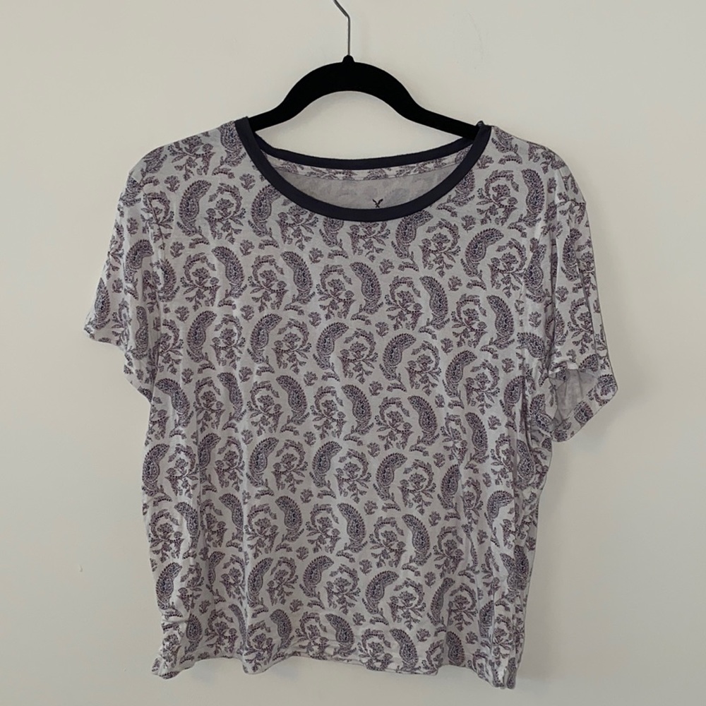 American eagle tshirt